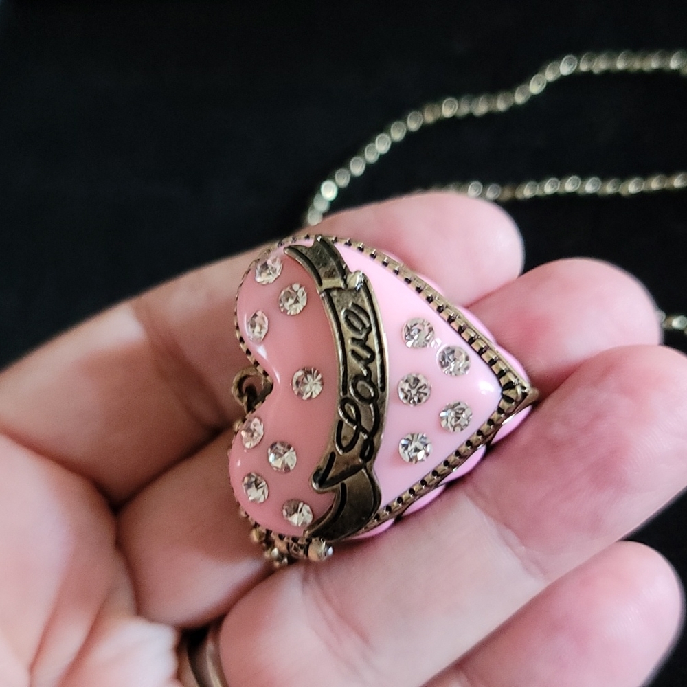 NWT Heart Locket (opens) by Betsey Johnson - Picture 5 of 11